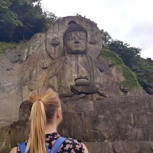 Meet your Posher, Ellen